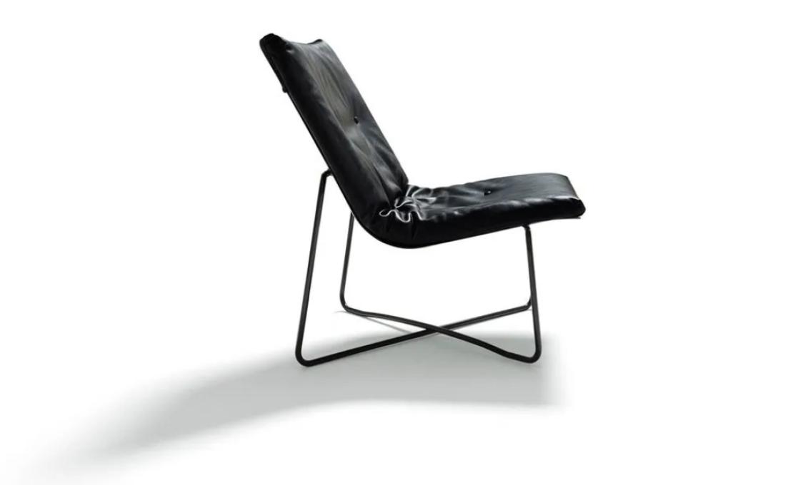 Кресло от фабрики DePadova модель LC03 Small Arm