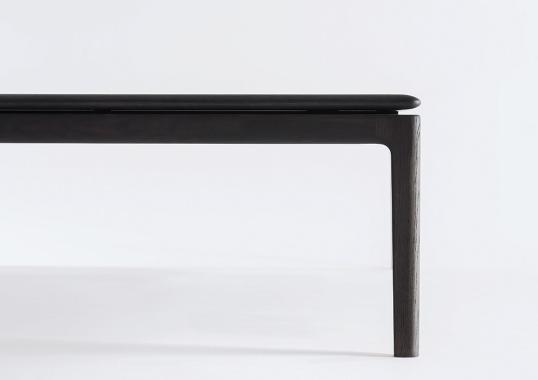 Журнальный столик от фабрики DePadova модель Moon  DePadova