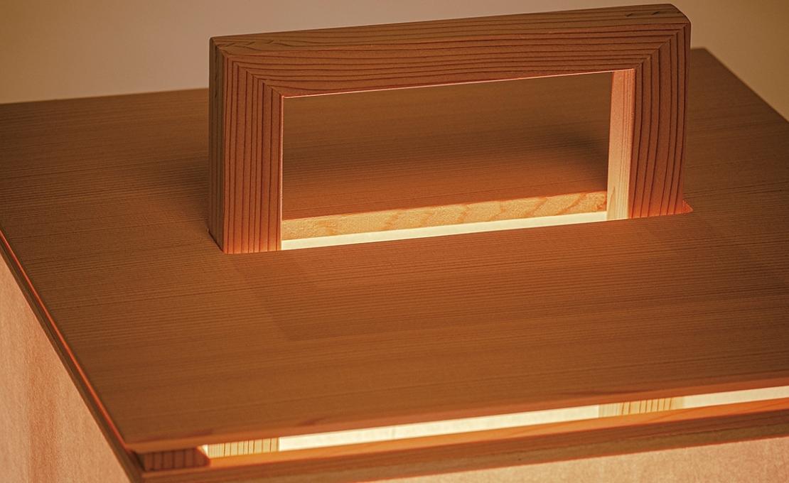 Настольная лампа от фабрики DePadova модель Nagoya-Table Lamp-BDTL401