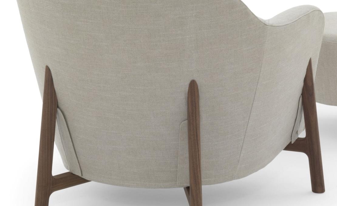 Кресло от фабрики DePadova модель P/PO 