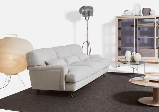 Диван от фабрики DePadova модель Raffles-Sofa-RA#