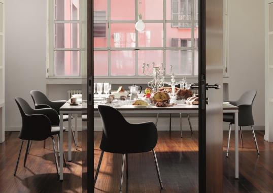 Стол от фабрики DePadova модель Quadrato Table-TQU#R1