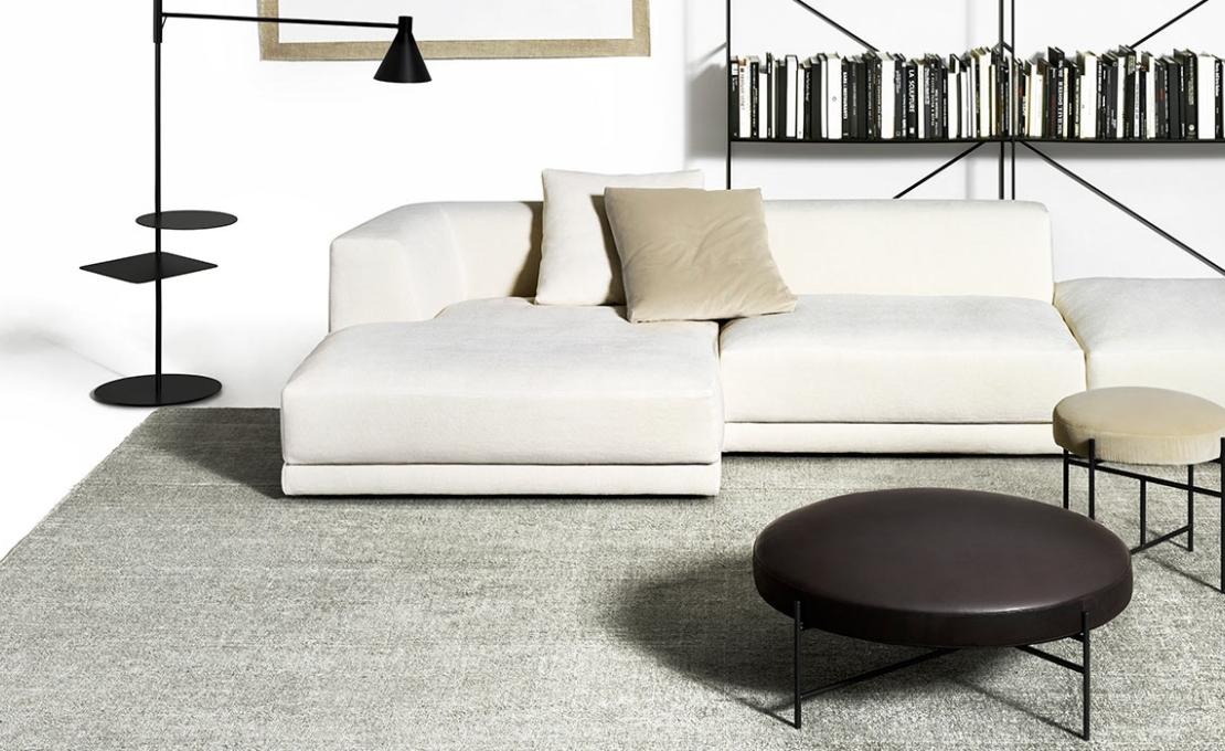 Пуф от фабрики DePadova модель Sen Pouf-SENP