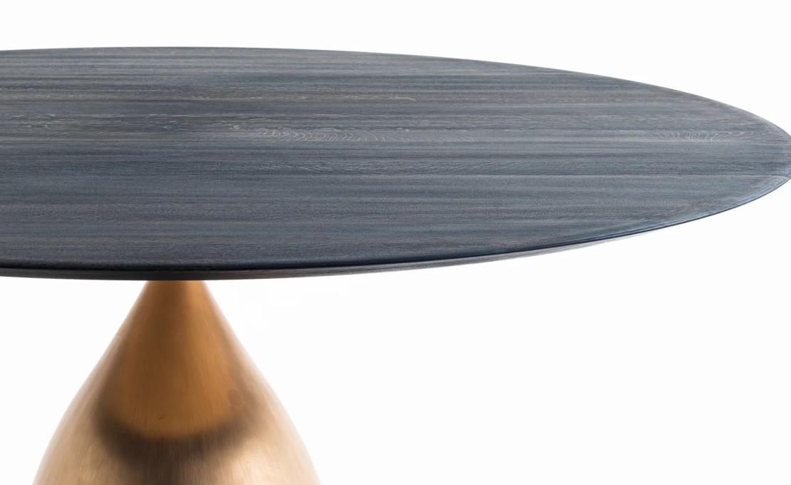 Стол от фабрики DePadova модель BDTT-Raindrop Casting Bronze