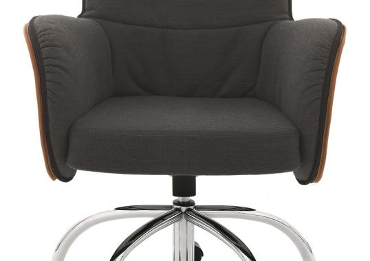 Офисный Стул от фабрики DePadova модель Serbelloni Swivel Arm 
