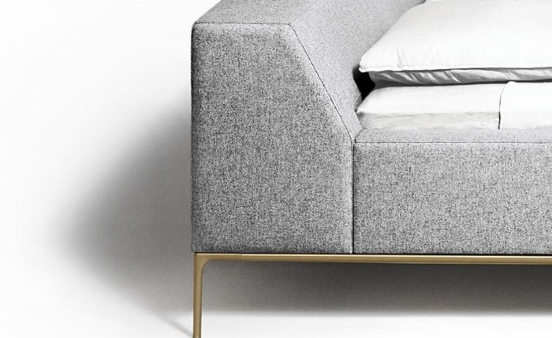 Кровать от фабрики DePadova модель Time Trip for Memories Bed