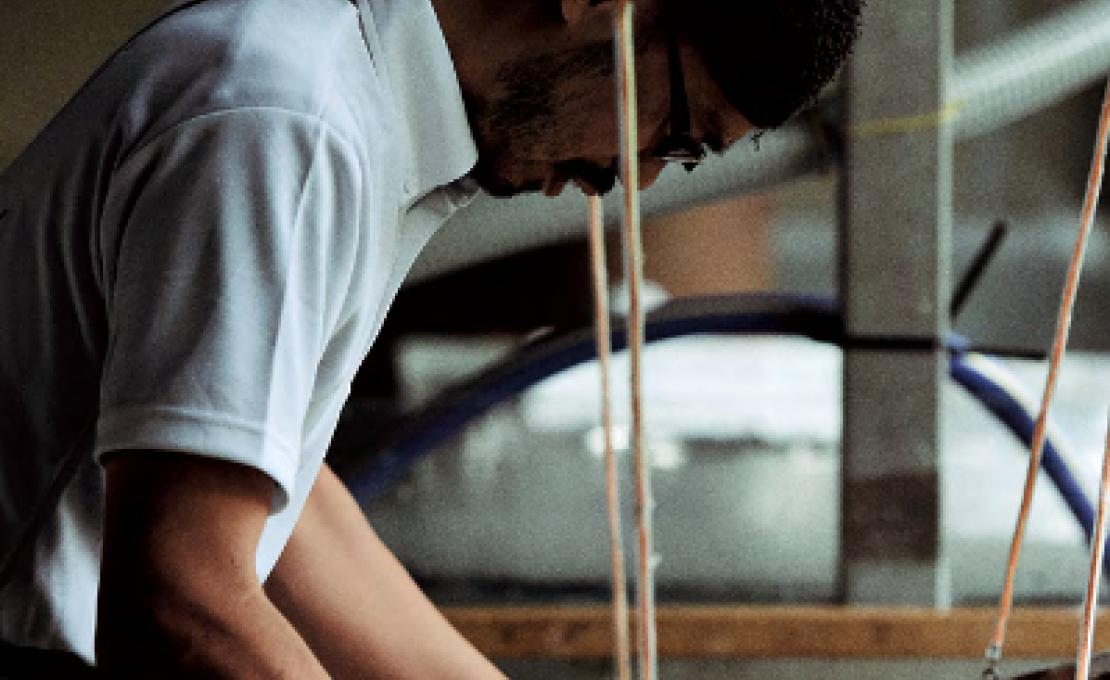 Стеллаж для книг от фабрики DePadova модель Verical Layer-Bookcase-BDTC40