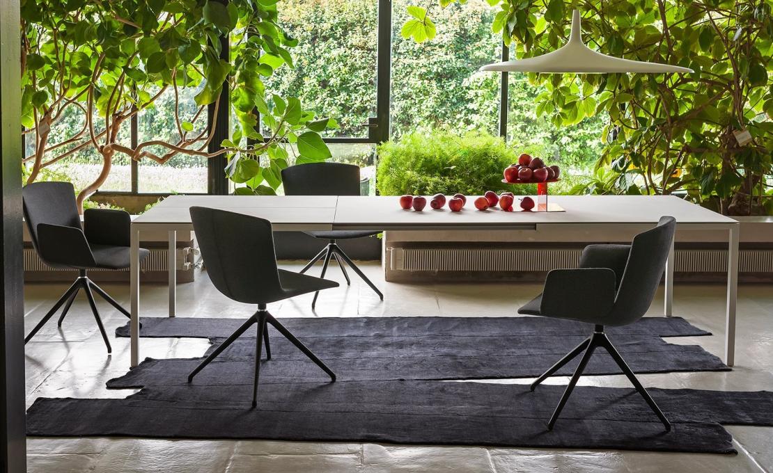 Стул от фабрики Desalto модель CALUM HOME SWIVEL 