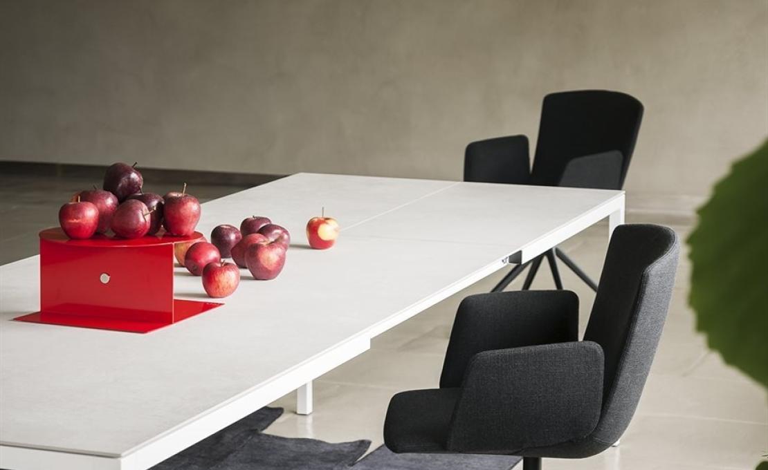 Стул от фабрики Desalto модель CALUM HOME SWIVEL 