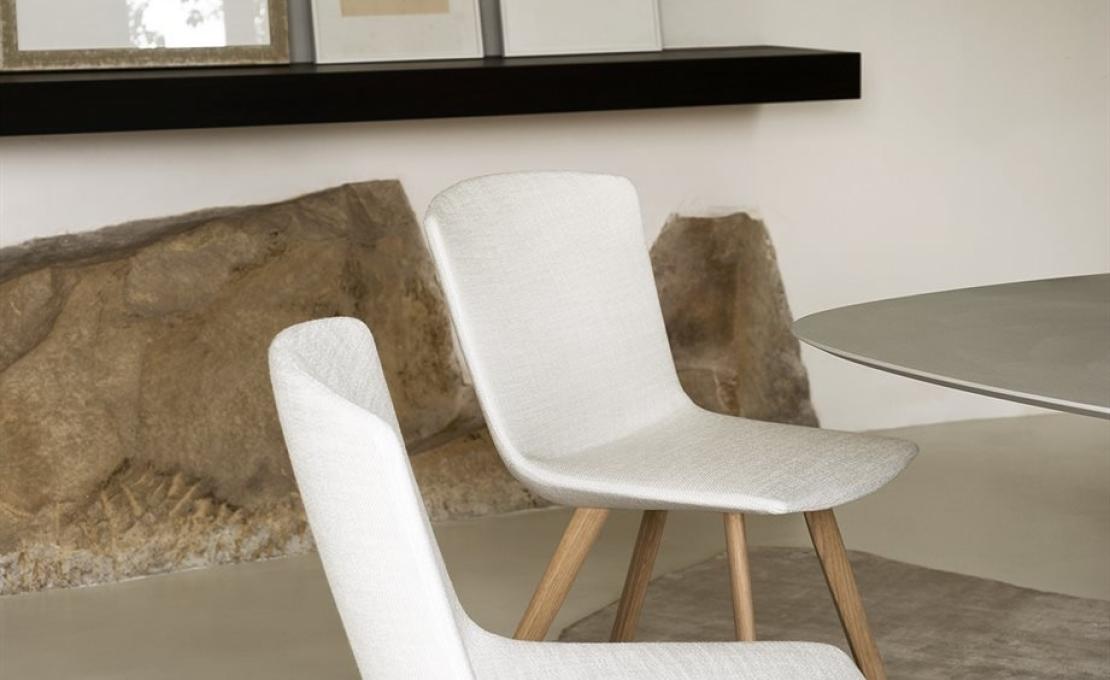 Стул от фабрики Desalto модель CALUM HOME OAK EASY 