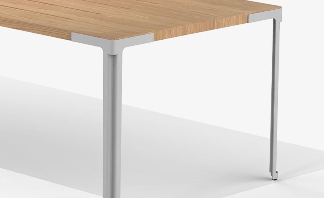 Уличный стол от фабрики Desalto модель FAN TABLE DESALTO