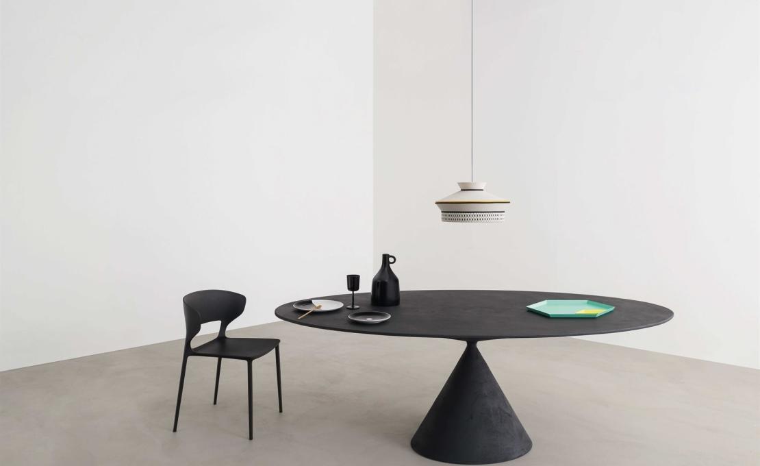 Стул от фабрики Desalto модель 707 Koki 