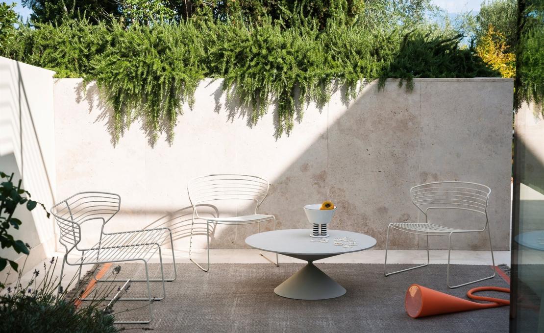 Уличный стул от фабрики Desalto модель KOKI WIRE 755 OUT_ LOUNGE 