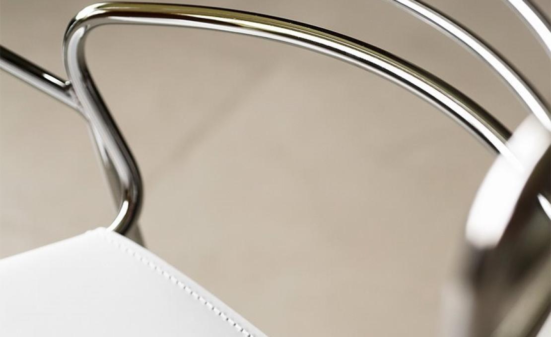 Стул от фабрики Desalto модель KOKI WIRE CUOIO 