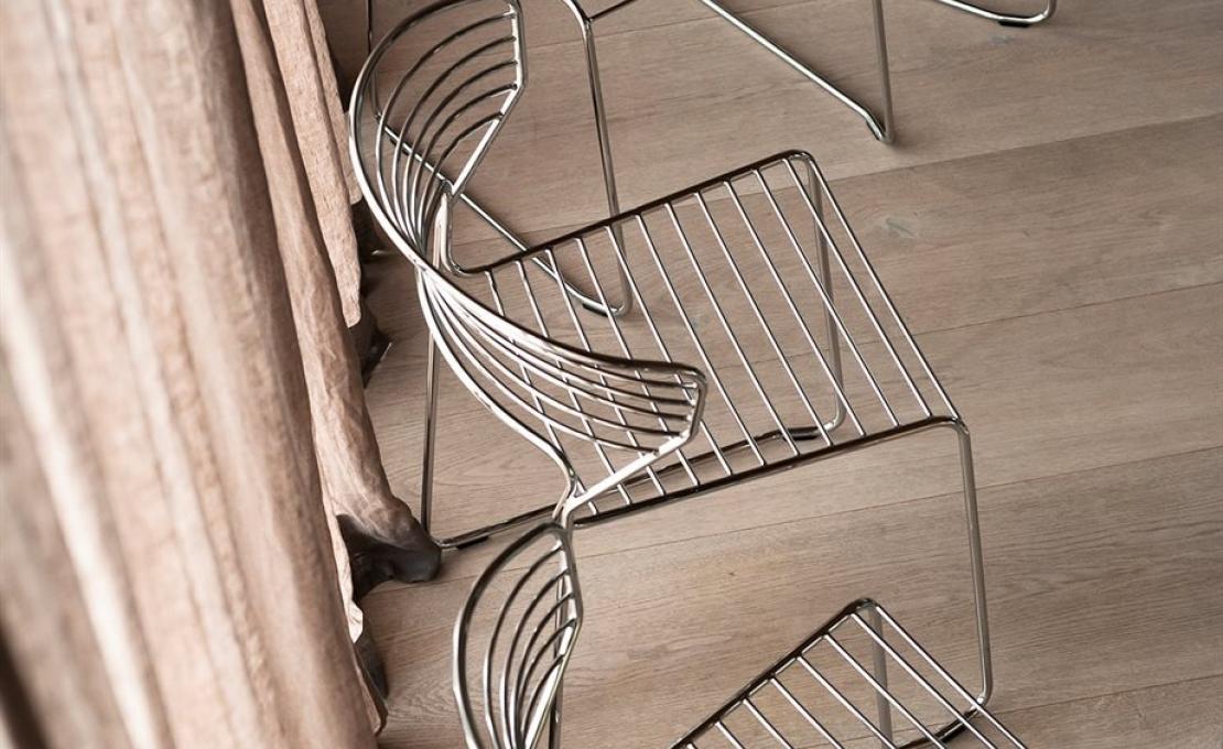 Стул от фабрики Desalto модель KOKI WIRE 635 