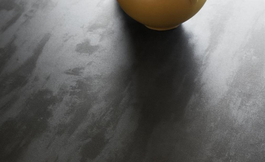 Стол от фабрики Desalto модель MAC TABLE