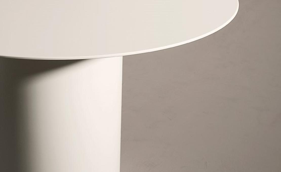 Стол от фабрики Desalto модель MM8 Table