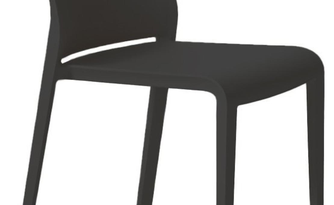 Стул от фабрики Desalto модель Riga 545  