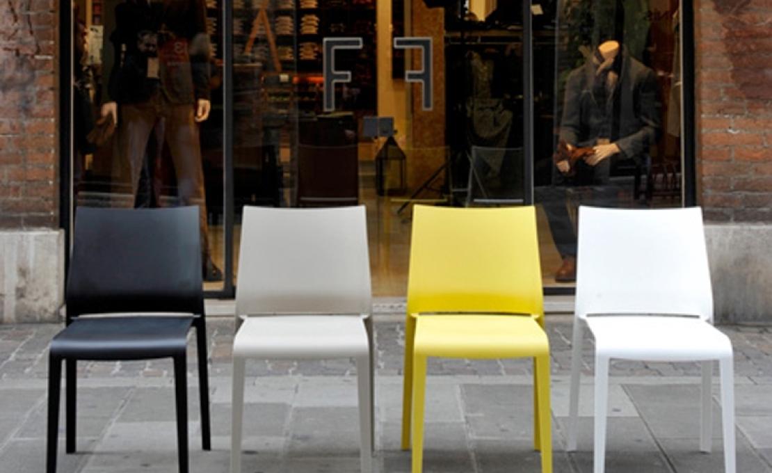 Стул от фабрики Desalto модель Riga 545  