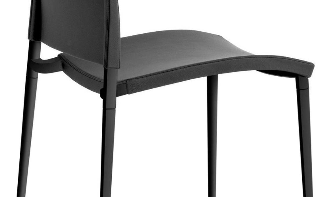 Стул от фабрики Desalto модель SAND