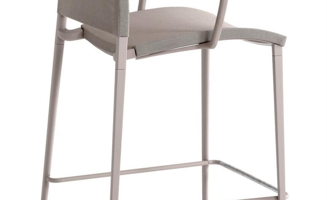 Табурет от фабрики Desalto модель SAND AIR 