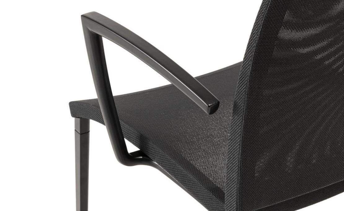 Уличный стул от фабрики Desalto модель SAND AIR OUTDOOR 