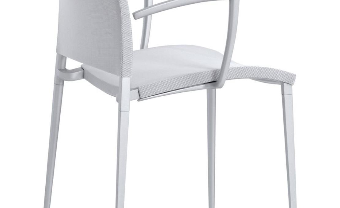 Стул от фабрики Desalto модель SAND AIR 