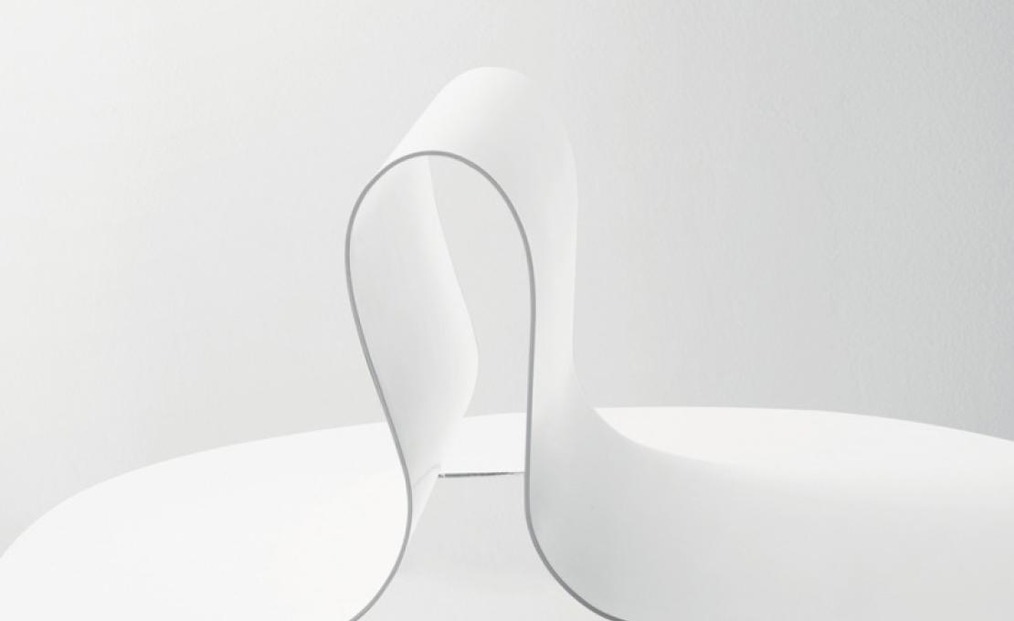 Банкетки от фабрики Desalto модель SOFTER THAN STEEL 687 BENCH