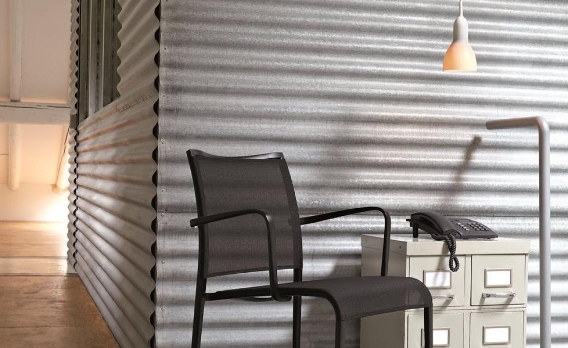 Стул от фабрики Desalto модель SAND LIGHT 