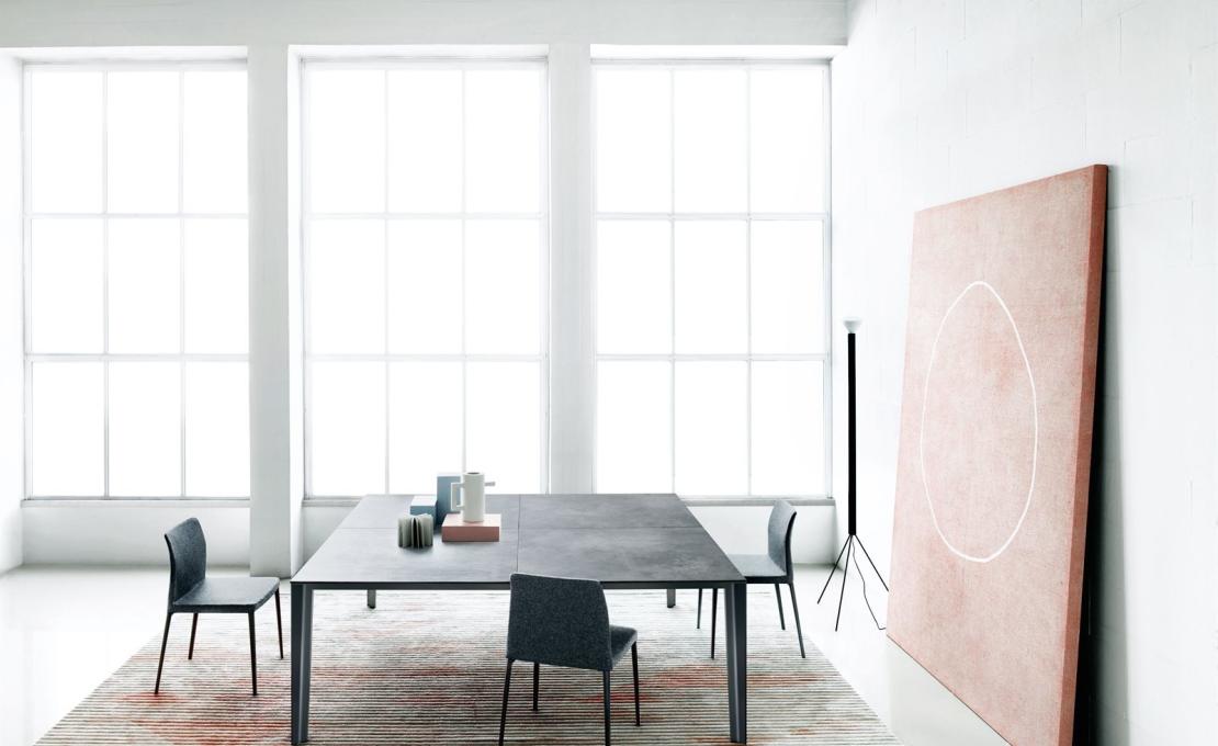 Стол от фабрики Desalto модель Skin Table