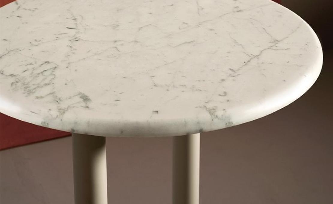 Стол от фабрики Desalto модель Strong Bistrot Table