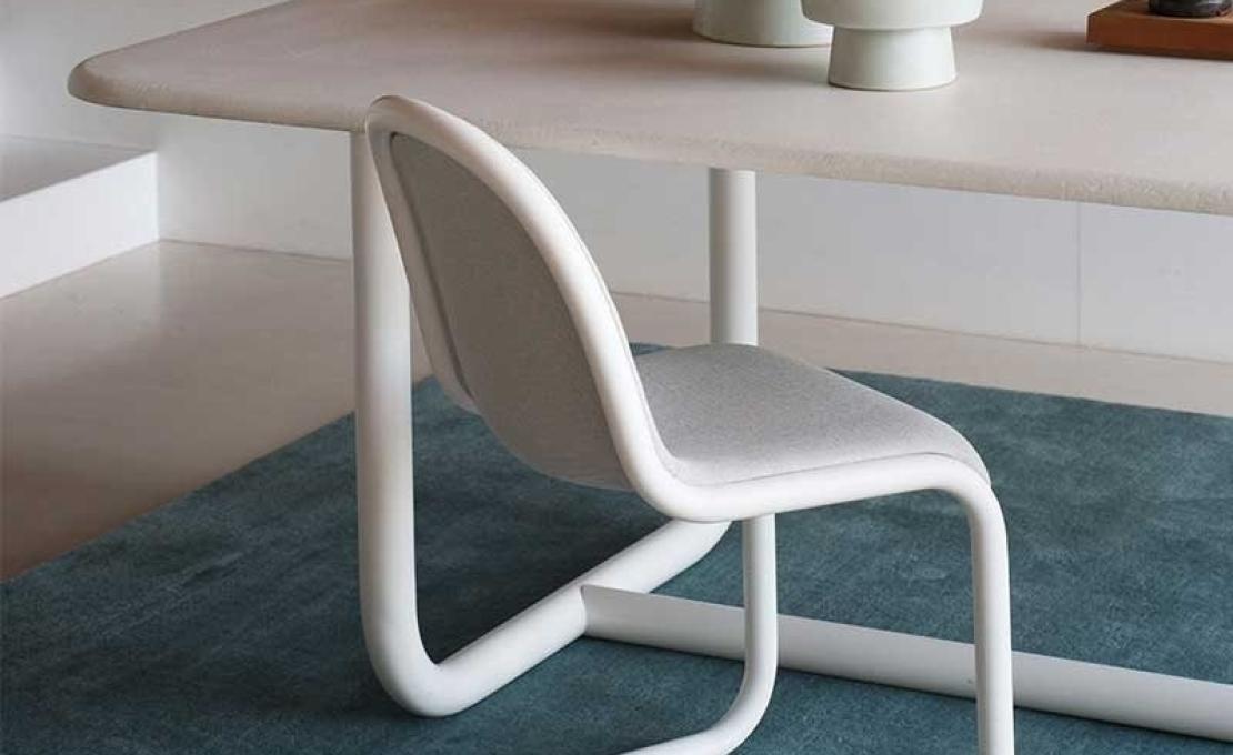 Стул от фабрики Desalto модель STRONG 