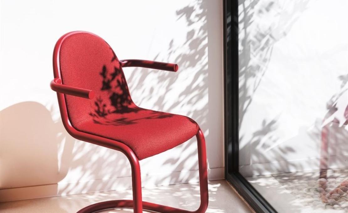 Стул от фабрики Desalto модель STRONG 