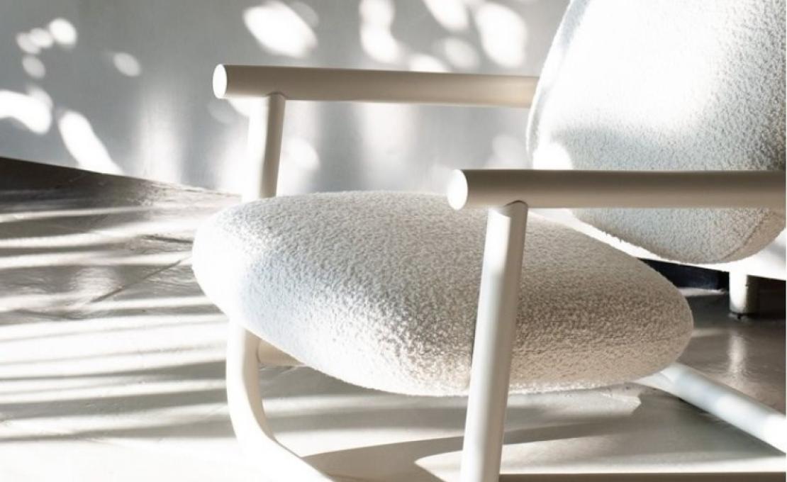 Кресло от фабрики Desalto модель STRONG SPECIAL LOUNGE 