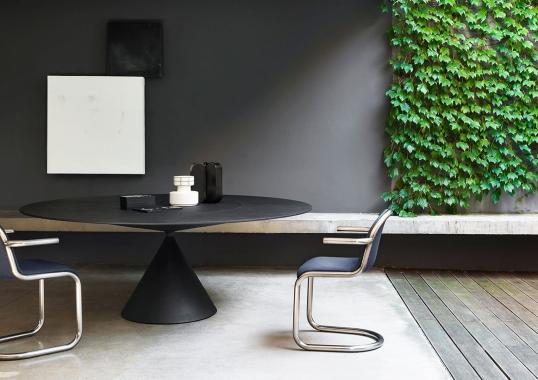 Стул от фабрики Desalto модель STRONG 