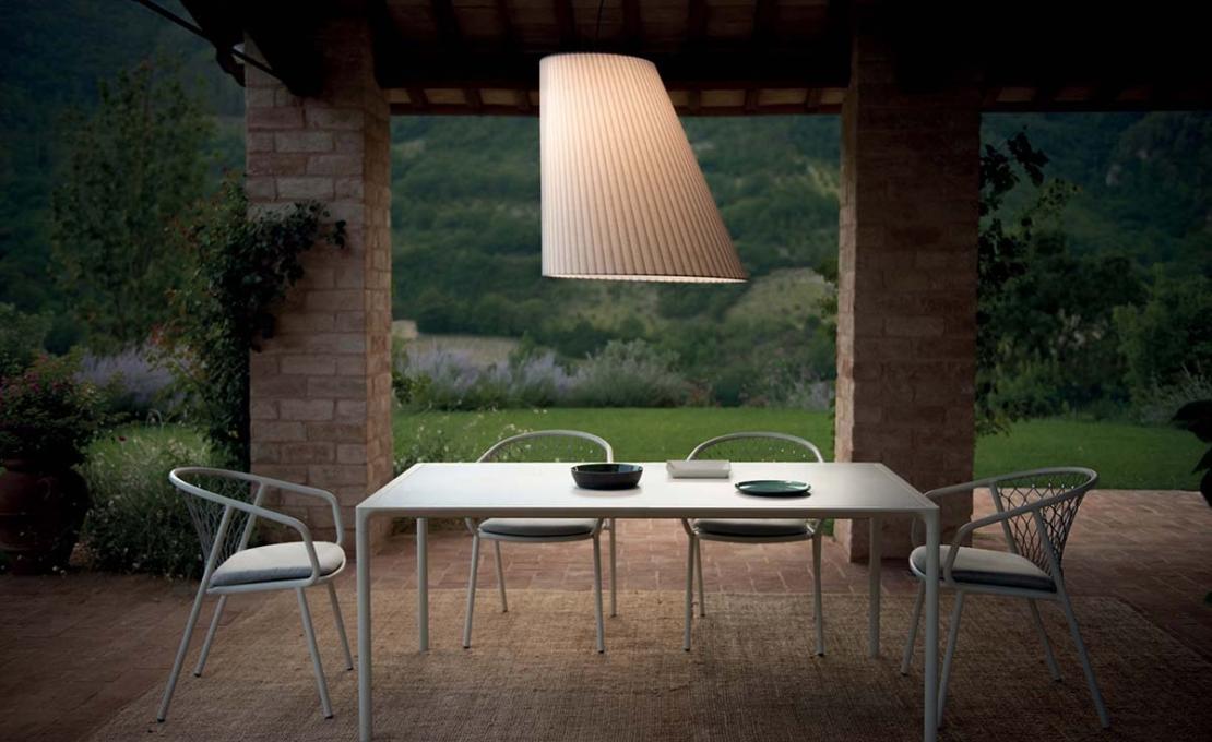 Подвесной светильник от фабрики Emu модель 2003