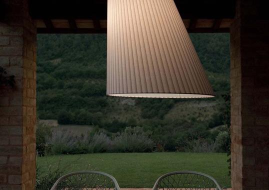 Подвесной светильник от фабрики Emu модель 2003