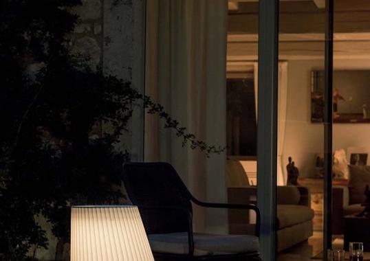 Торшер от фабрики Emu модель 2002