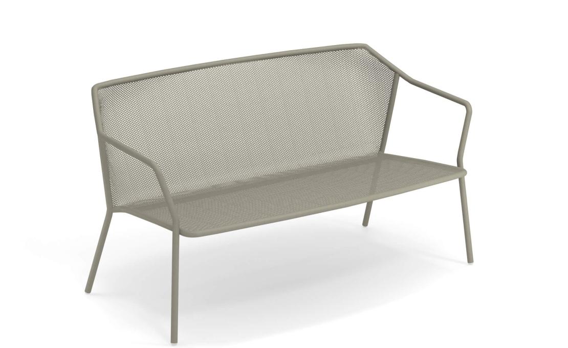 Уличный диван от фабрики Emu модель 527