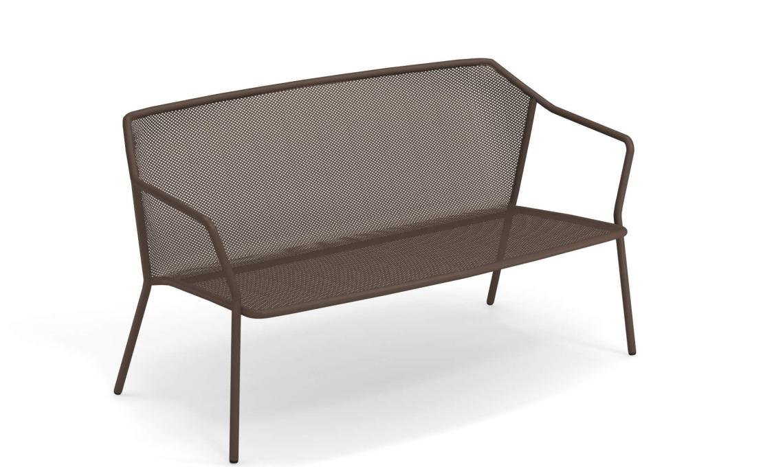 Уличный диван от фабрики Emu модель 527