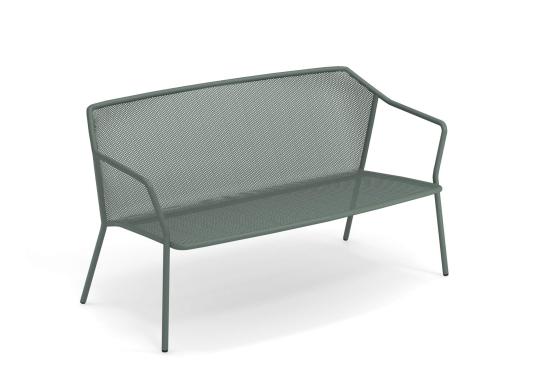 Уличный диван от фабрики Emu модель 527