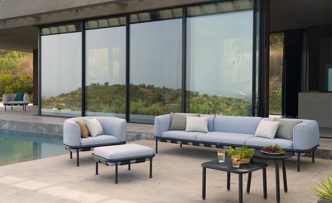 Уличный диван от фабрики Emu модель DOCK SOFA 742 + 743