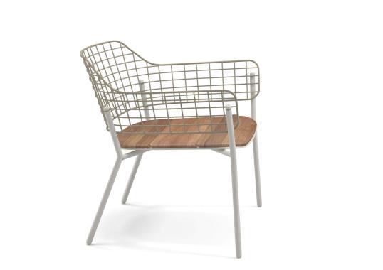 Кресло от фабрики Emu модель 617