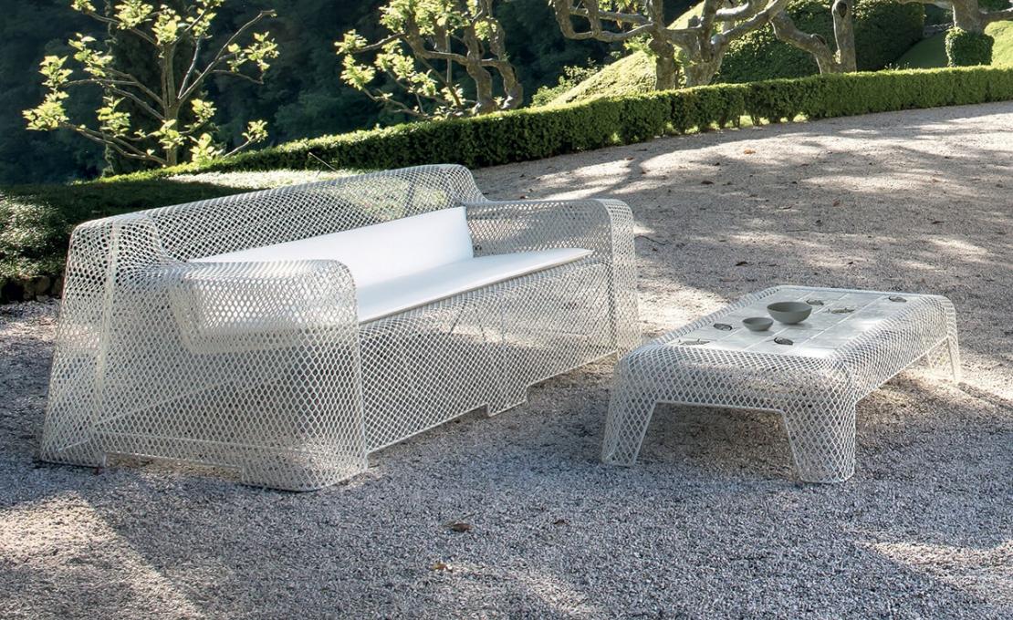 Уличный стол от фабрики Emu модель 589