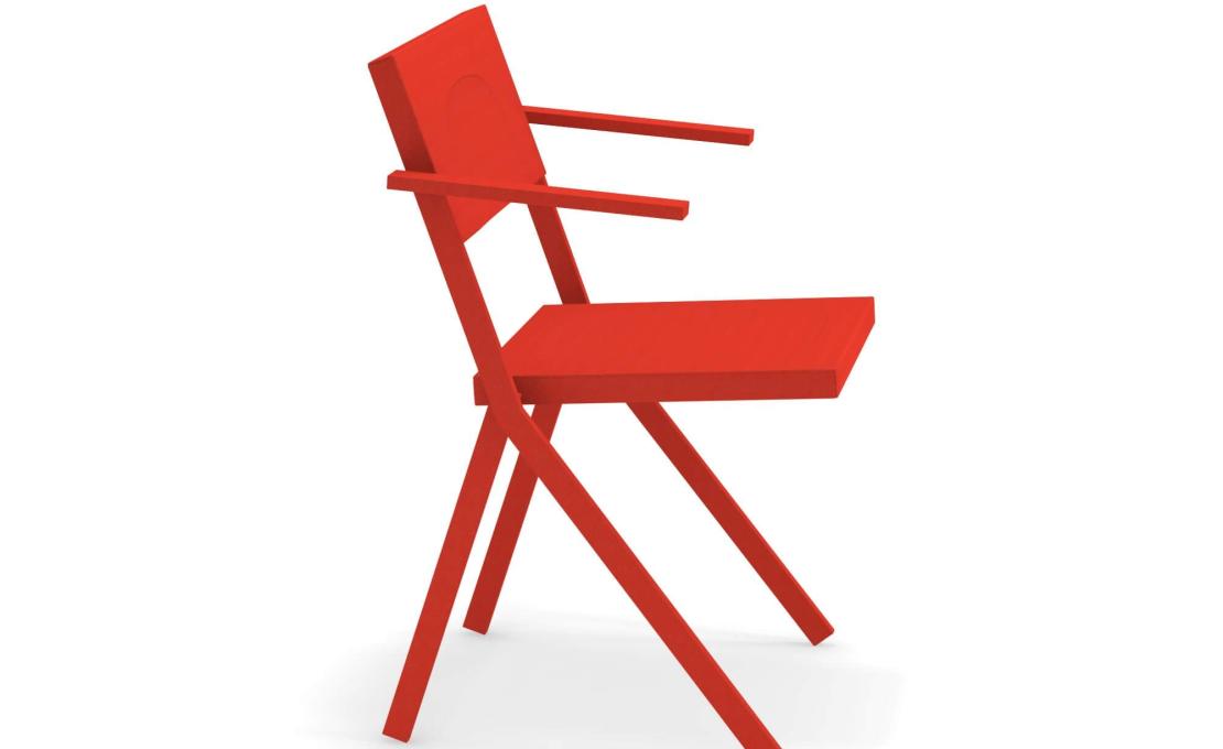 Кресло от фабрики Emu модель 411