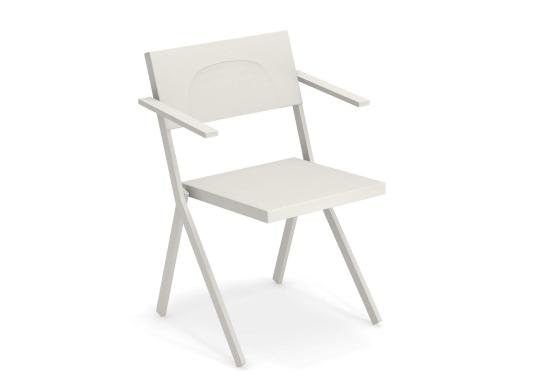 Кресло от фабрики Emu модель 411