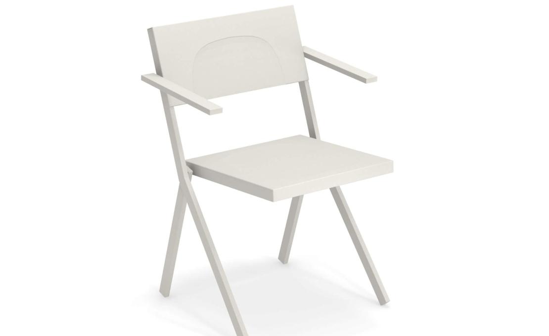 Кресло от фабрики Emu модель 411