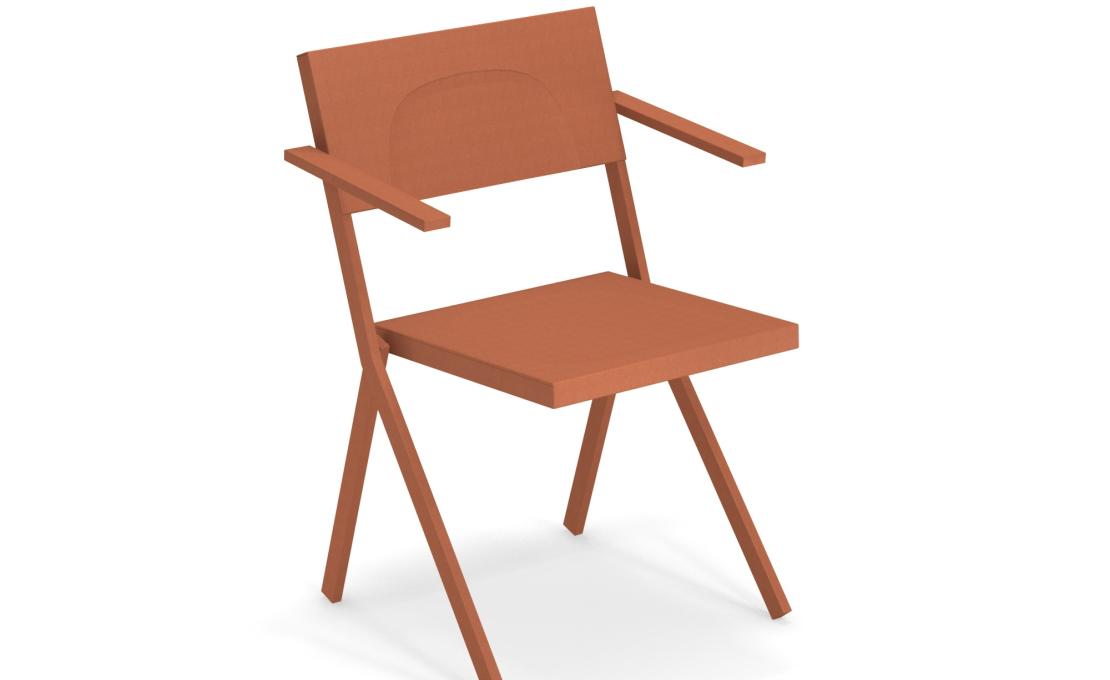 Кресло от фабрики Emu модель 411