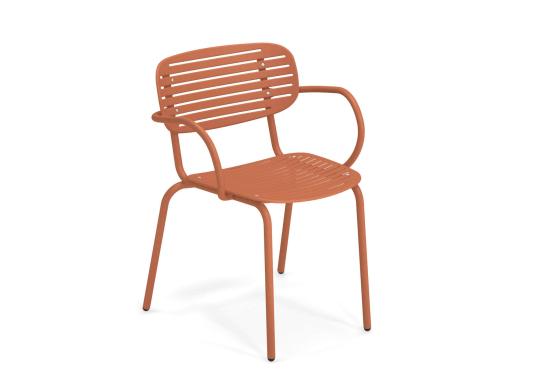 Кресло от фабрики Emu модель Mom Small Arm