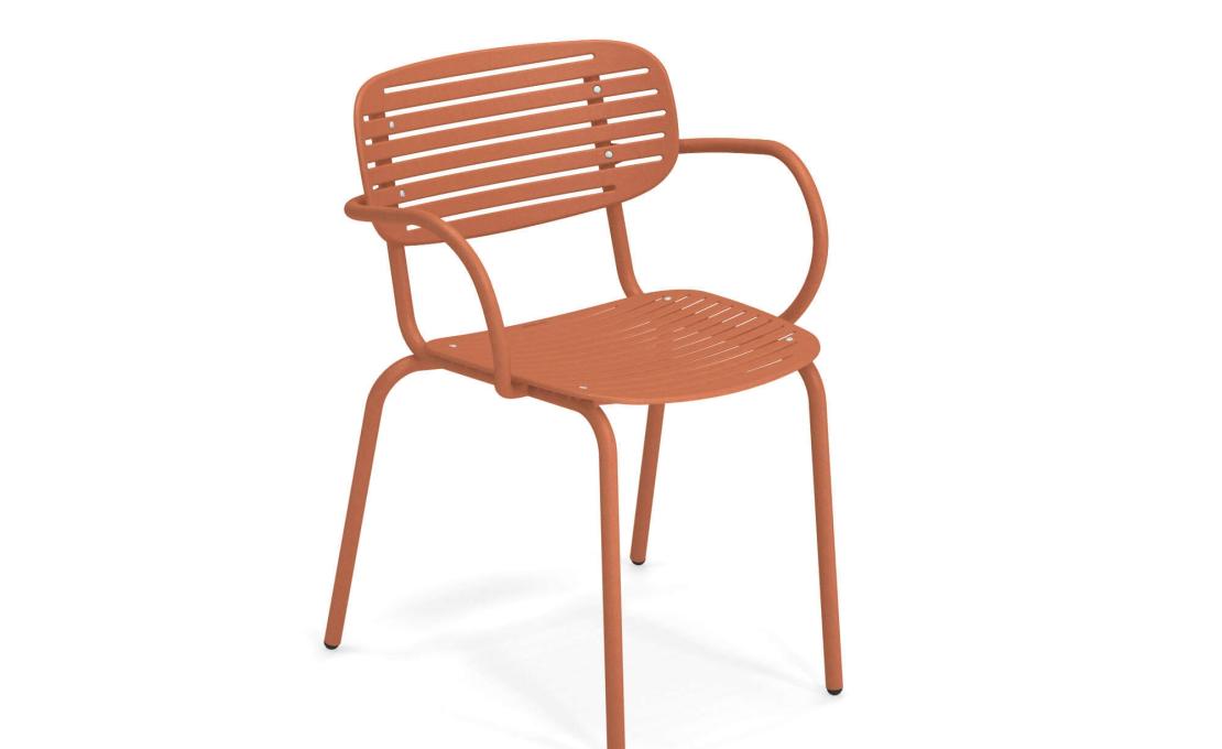 Кресло от фабрики Emu модель Mom Small Arm